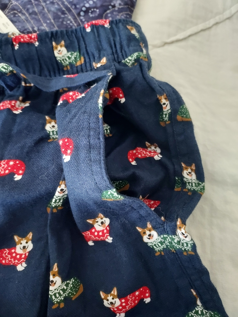 NWT XS J Crew Navy Blue Corgi Print Pajama Pants, Red and Green Xmas Theme - Picture 9 of 11
